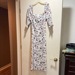 Elegant White Floral Long Sleeve Dress